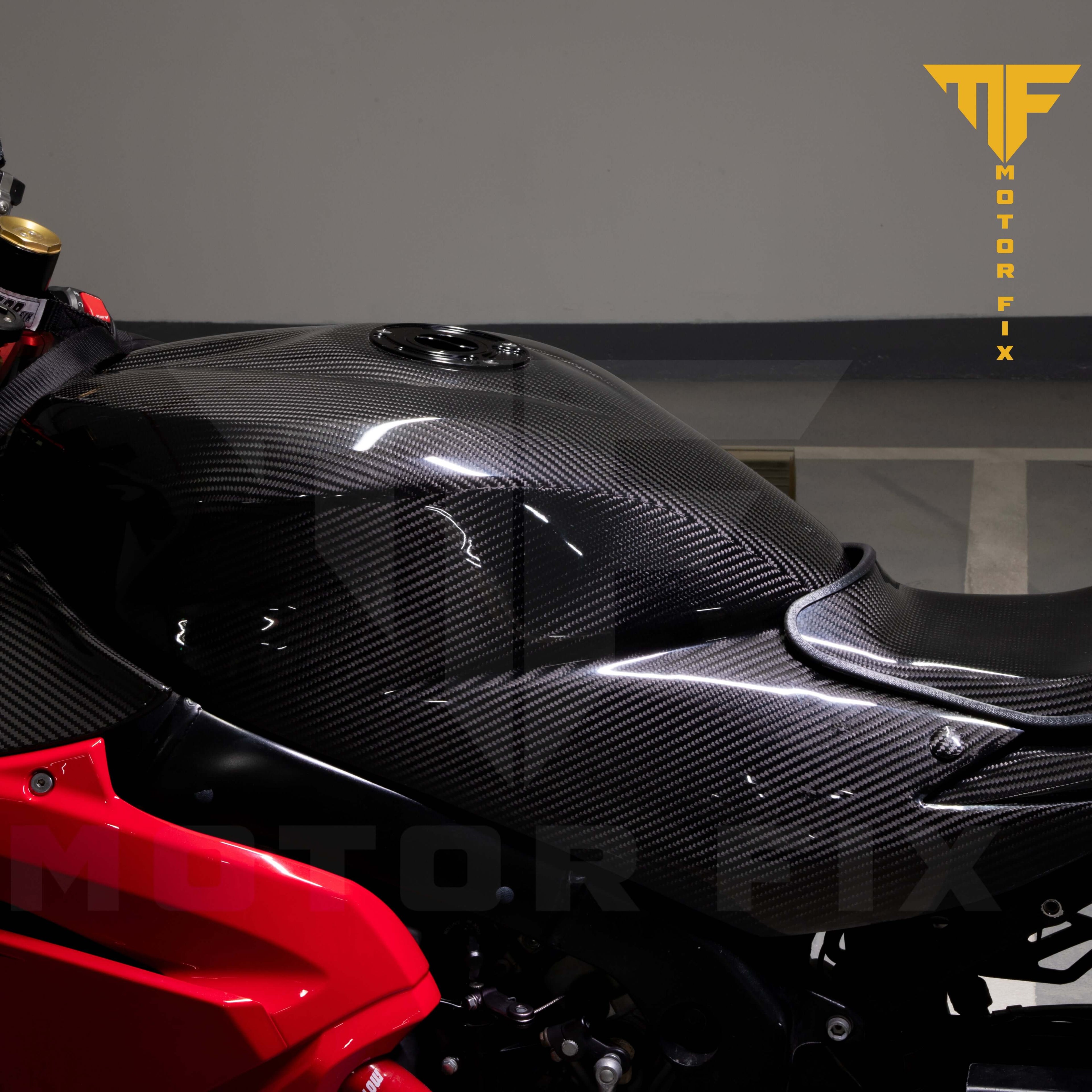 MotorFix SUZUKI GSXR1000 2017+ Carbon Fuel Tank